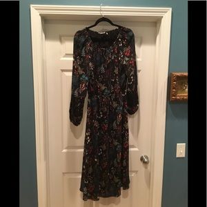 T Tahari Floral Midi Dress Medium